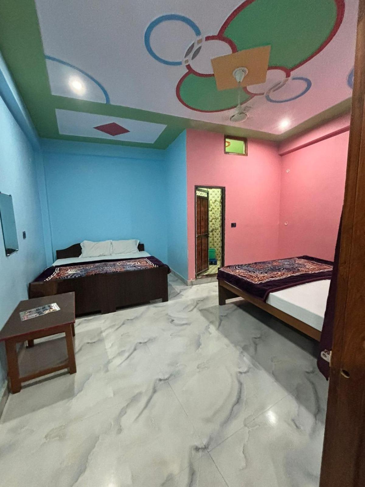Chandrika Palace 500 Meter From Ayodhya Railway And Ram Mandir Екстер'єр фото